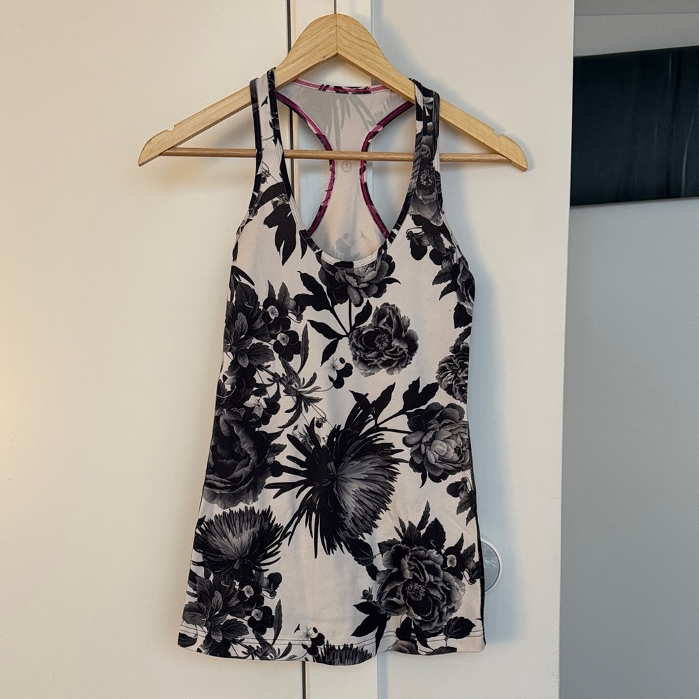 Lululemon Cool Racerback - Floral Black and White Women's Tank Top